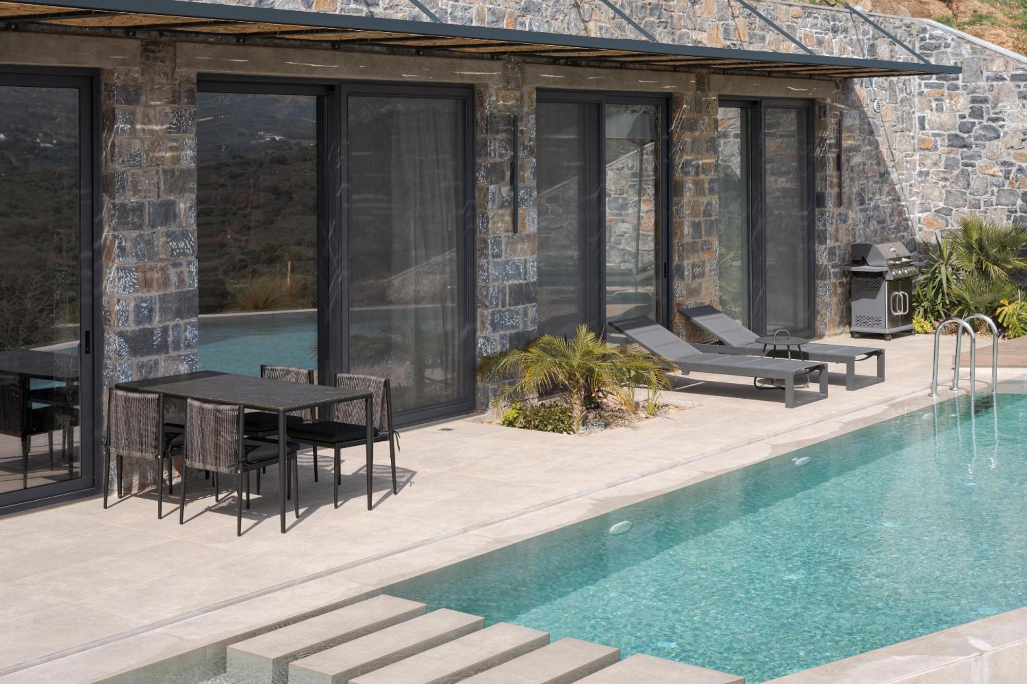 Neromai Cave Luxury Villas Koxaré Rum bild