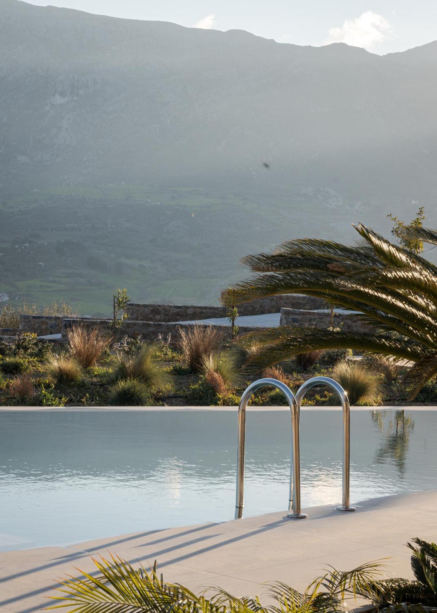 Neromai Cave Luxury Villas Koxaré Rum bild