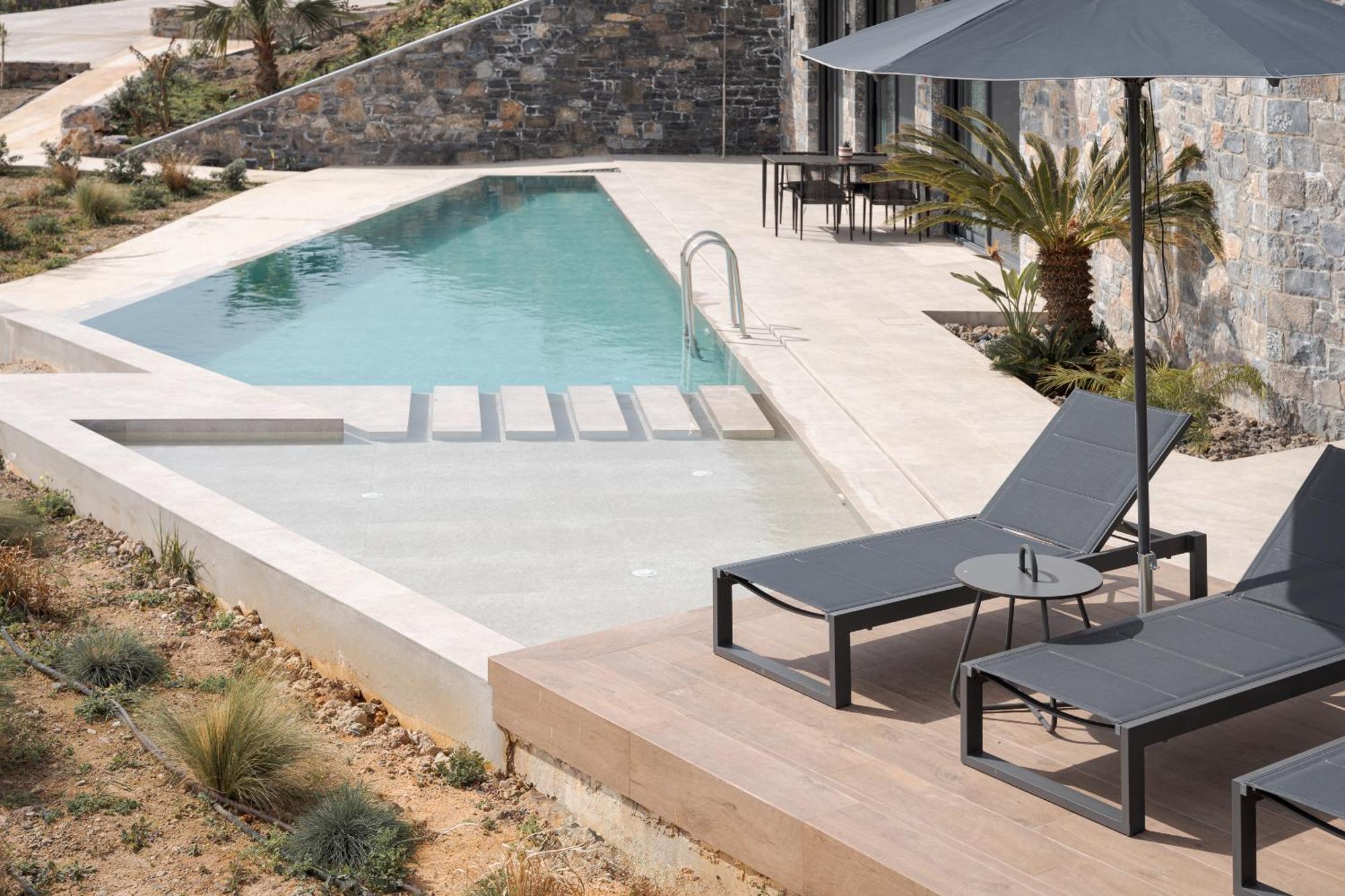 Neromai Cave Luxury Villas Koxaré Rum bild